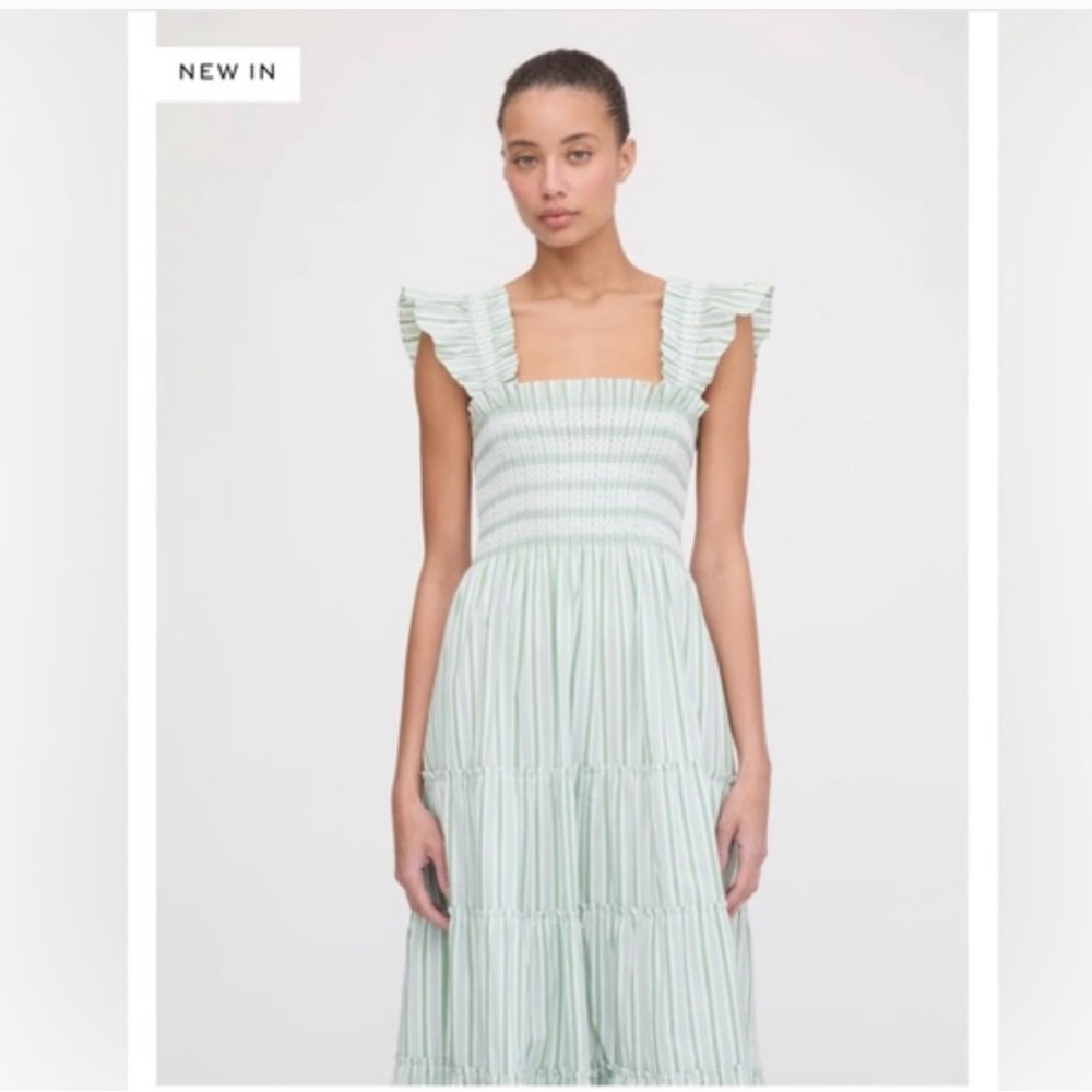 Hill House Home The Ellie Nap Dress in Apple Green Stripe, NEW WITH TAGS💚 - Picture 2 of 7